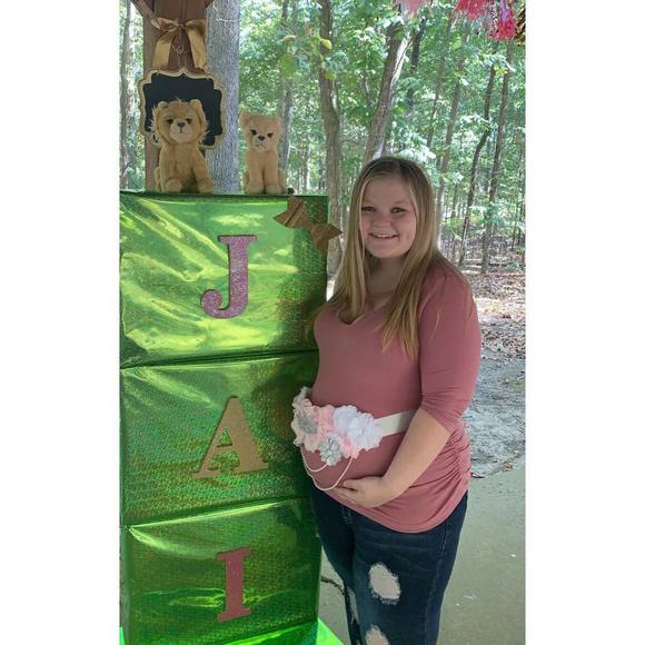 Meet your Posher, Jewel leann - Picture 1 of 1